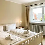 Bohn 'austernfischer', Mittelstrasse Apartman